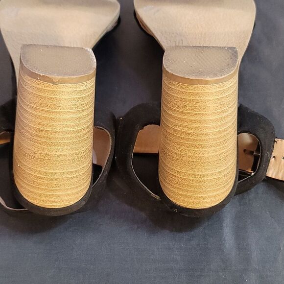 MADDEN GIRL BLOCK HEEL ADJUSTABLE BUCKLE CLOSURE STRAP OPEN TOE SANDAL - Picture 13 of 16